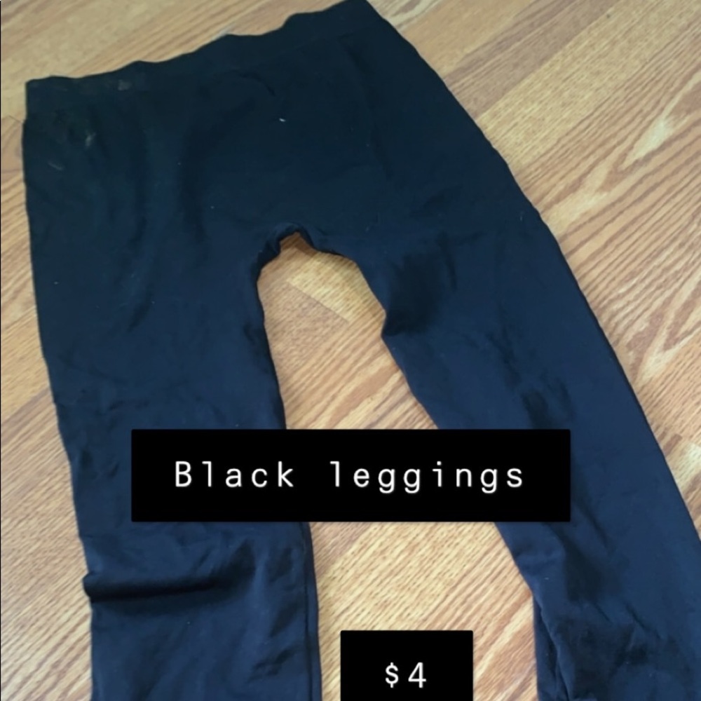 Black leggings
